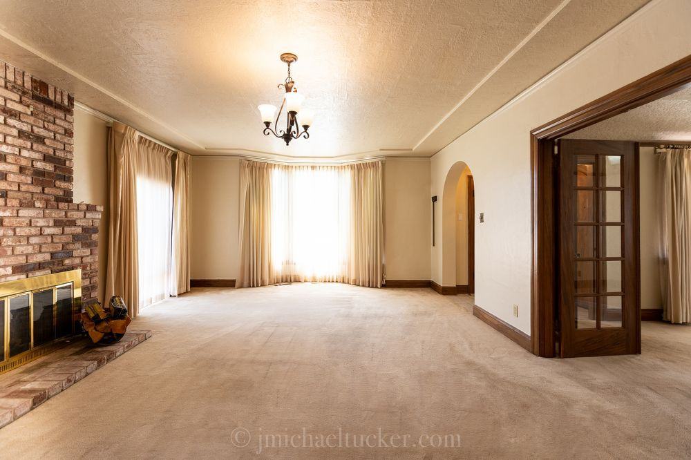 1155 Hopkins St - Photo 3 of 25