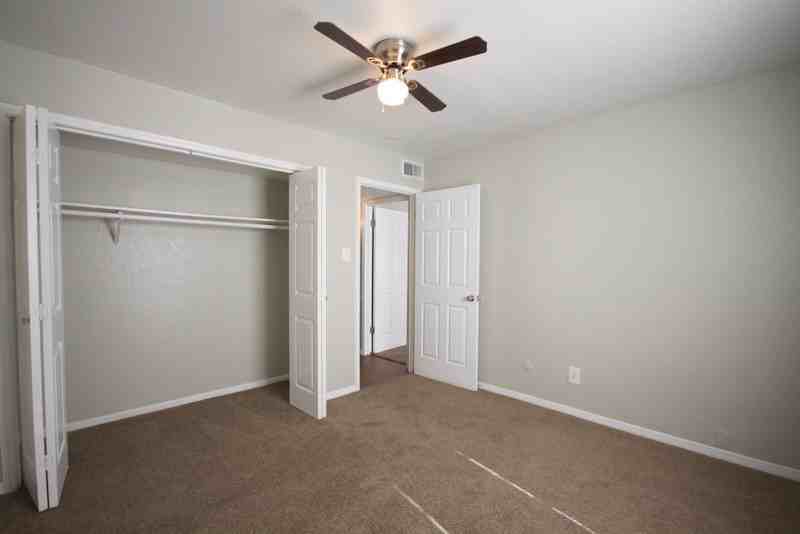 Dover Place Apartments - Photo 6 of 17