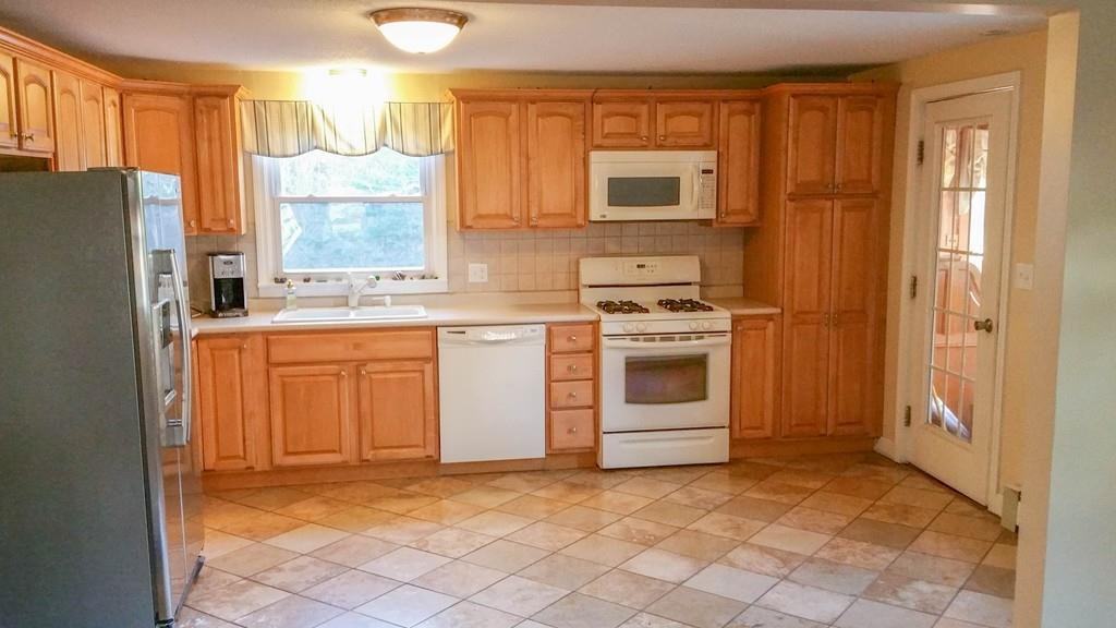 50 Pearl St - Photo 3 of 15