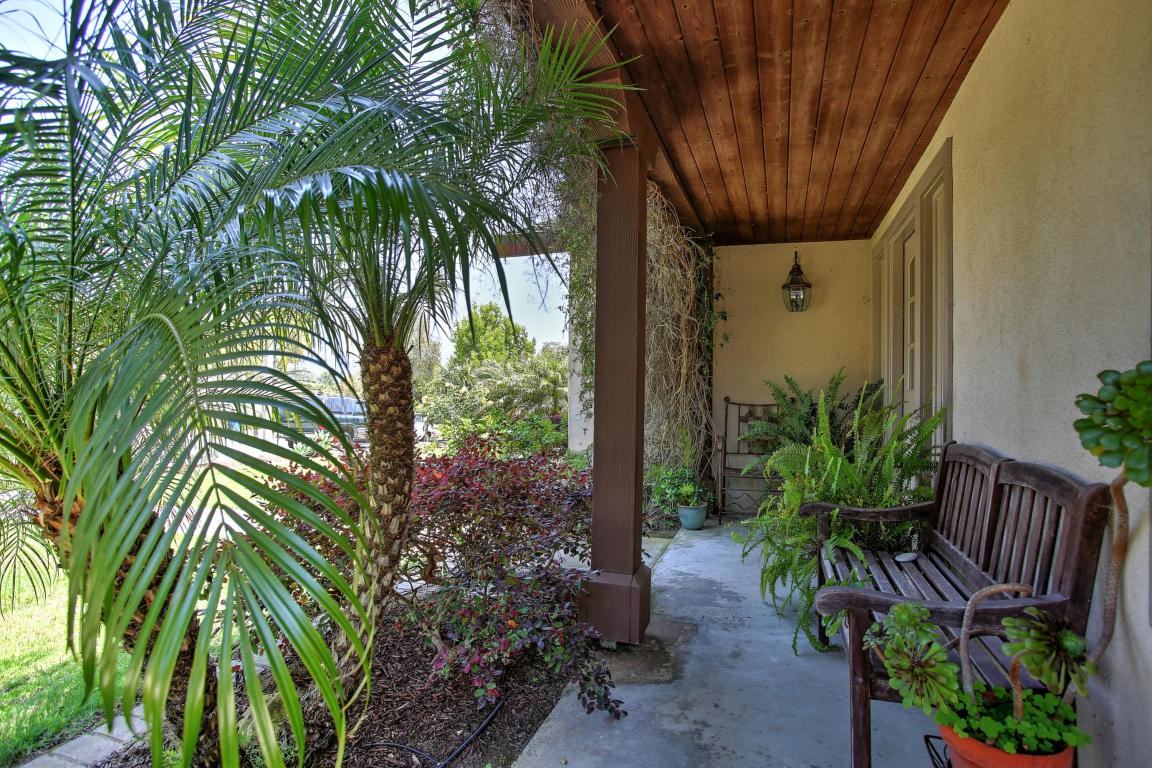 1103 Portesuello Ave - Photo 2 of 36