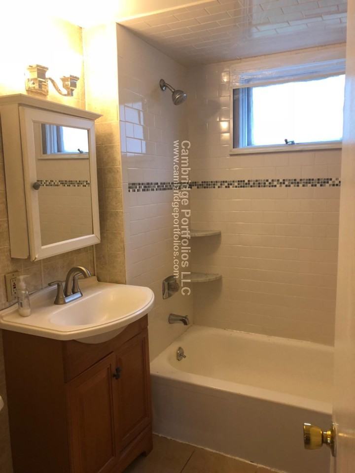 32 Century St 1stFL - Photo 2 of 9