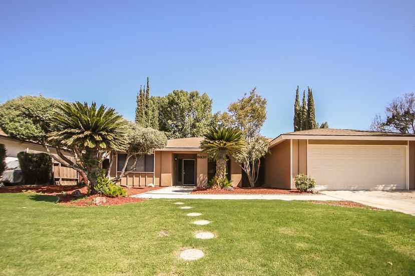 6608 Caswell Ave - Photo 2 of 20