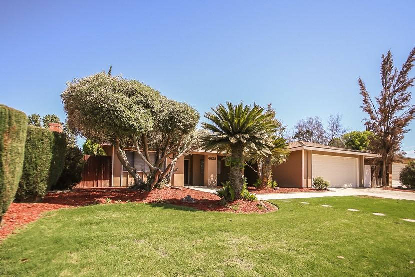 6608 Caswell Ave - Photo 3 of 20