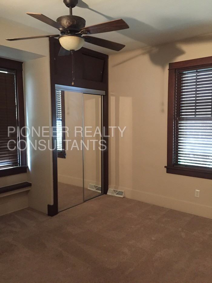 1 Hill Ave - Photo 3 of 13