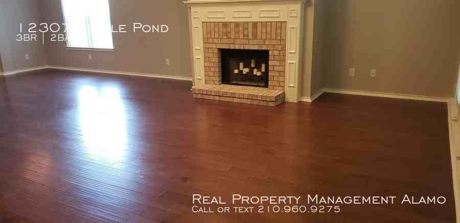 12307 Stable Pond Dr - Photo 2 of 21