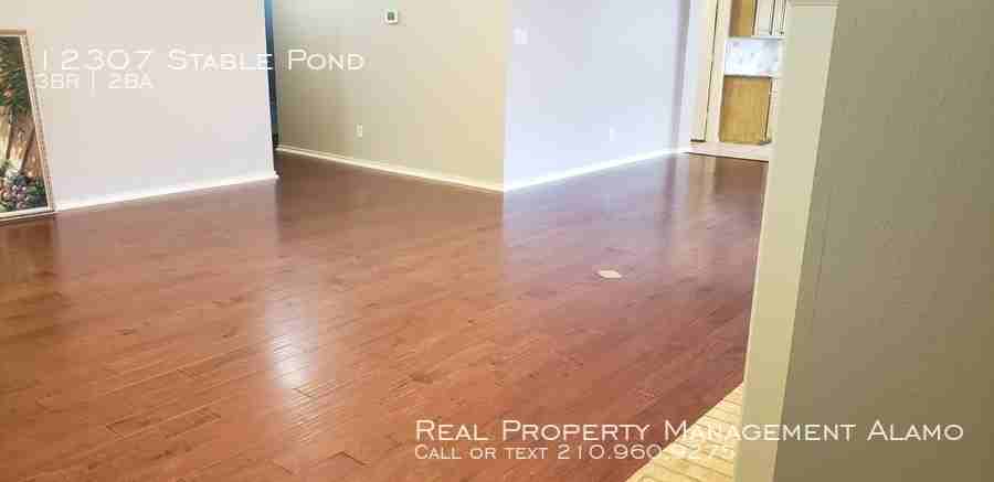 12307 Stable Pond Dr - Photo 3 of 21