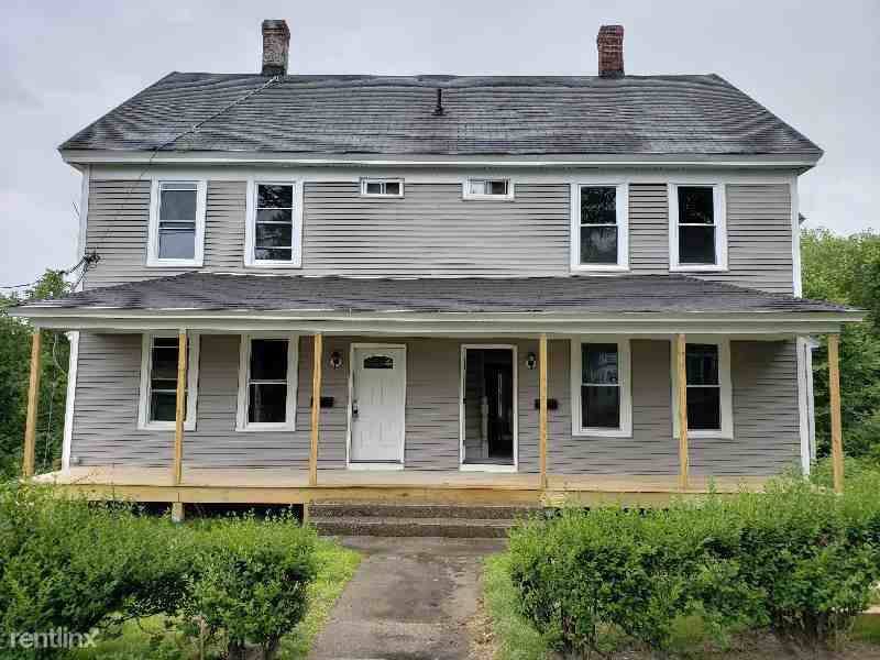 29 Burbank St - Photo 2 of 2