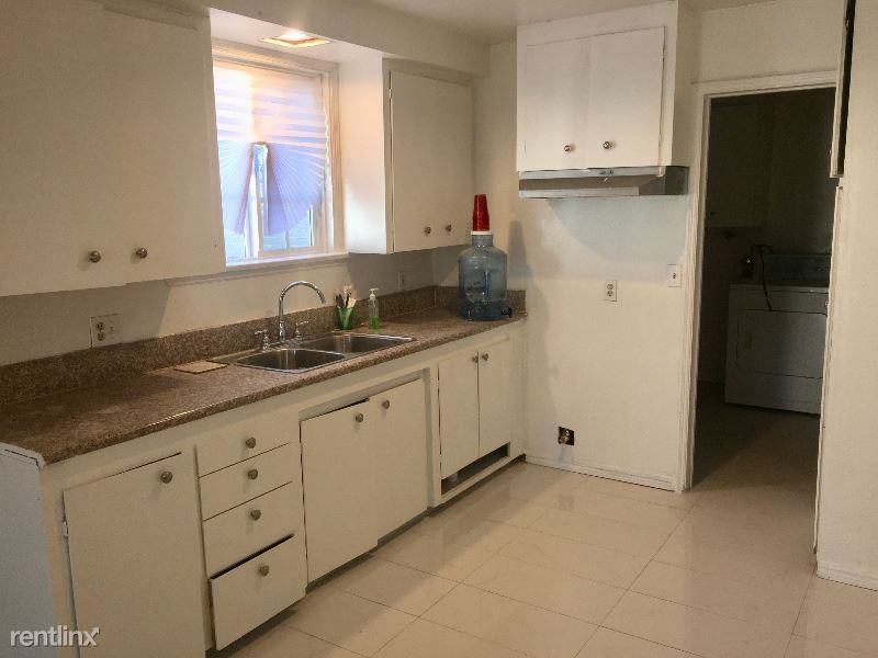 2405 E Villa St - Photo 2 of 19