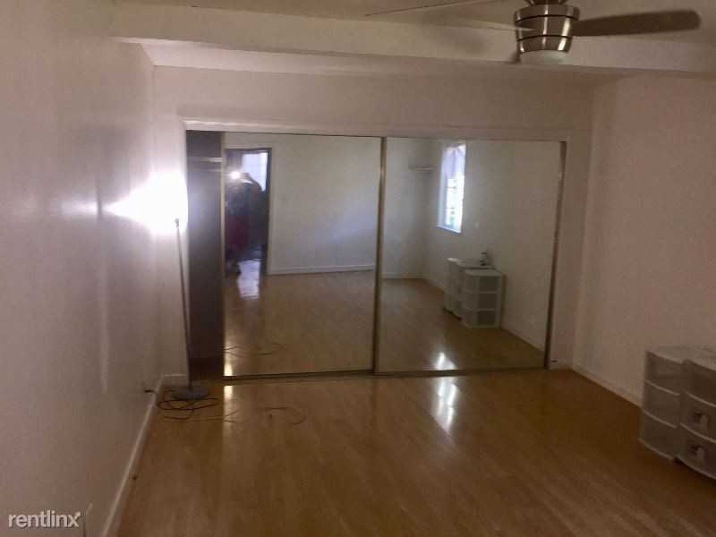 2405 E Villa St - Photo 3 of 19