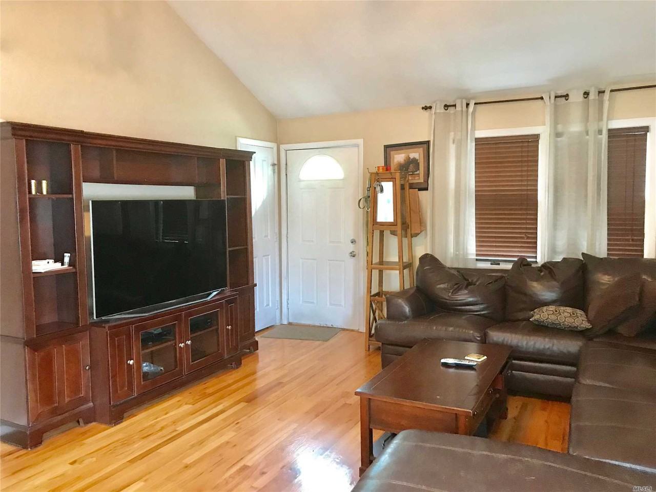 75 Mc Cue Ln - Photo 2 of 8