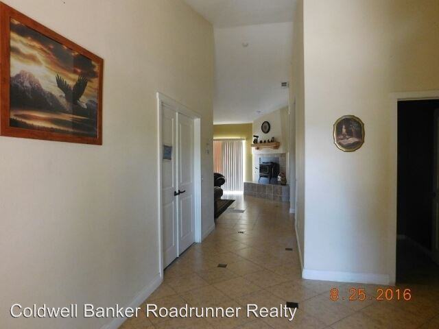 281 Pine Ln - Photo 3 of 39