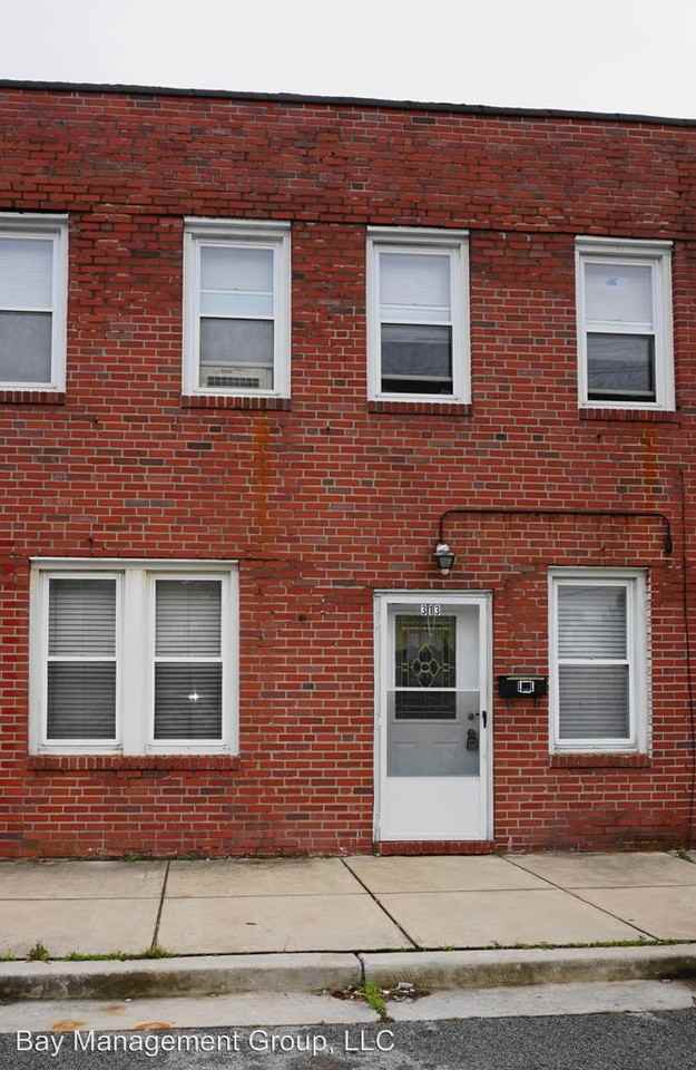 313 Wise Ave - Photo 2 of 12