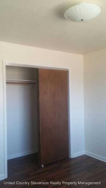 460 Patterson St - Photo 2 of 16