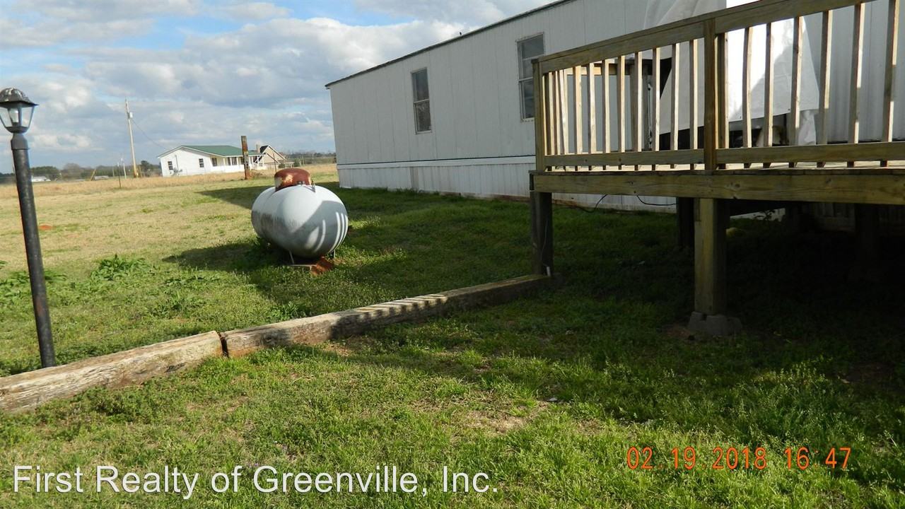 6343 Luverne Hwy - Photo 3 of 10