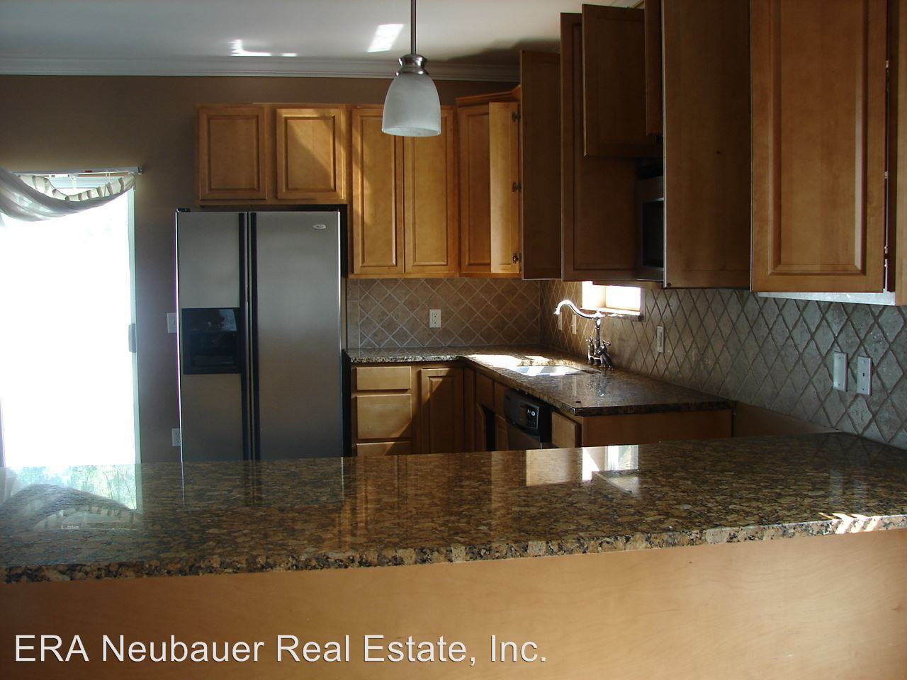 2413 Quiet Oaks Dr - Photo 2 of 13