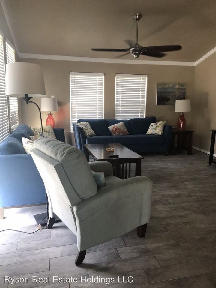 4023 Liberty - Photo 2 of 11