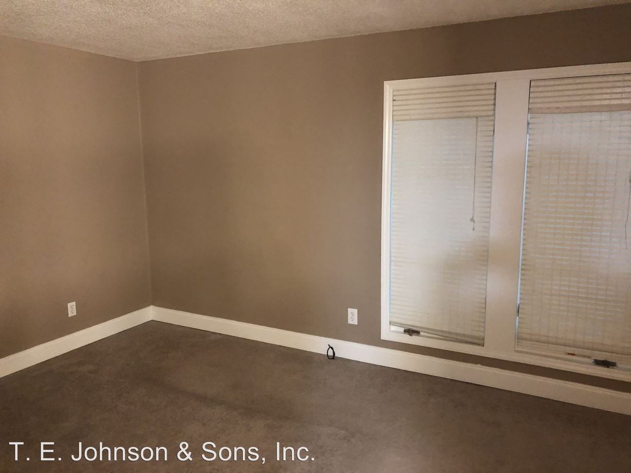 111 Cedar Cove Ln - Photo 3 of 8