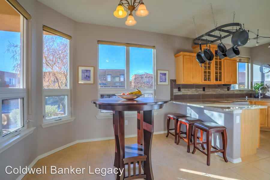 13201 Pine Forest Pl NE - Photo 3 of 25