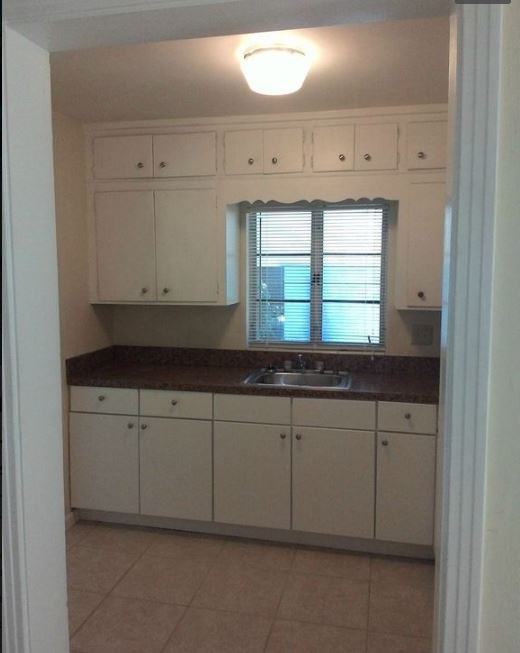 6011 Terry Parker Dr N - Photo 2 of 6