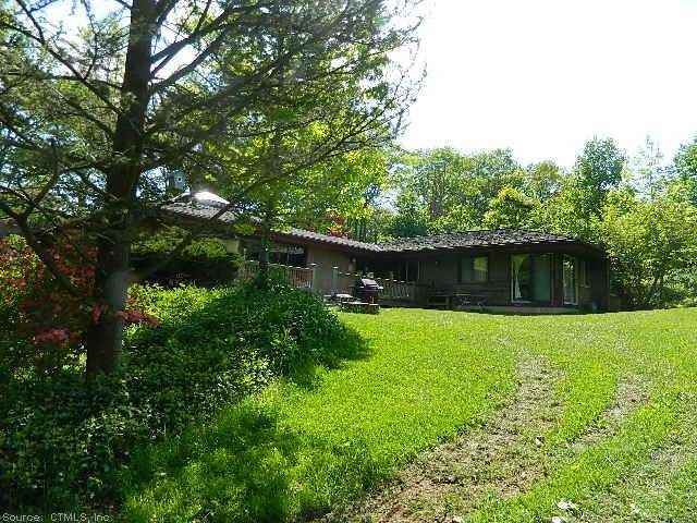 261 Sperry Rd - Photo 2 of 4