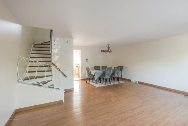 314 Skokie Rd - Photo 2 of 10