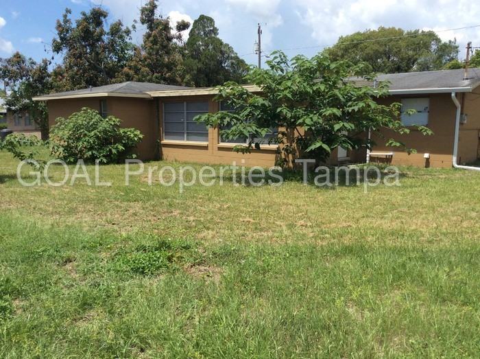 3723 N 55th St - Photo 3 of 19