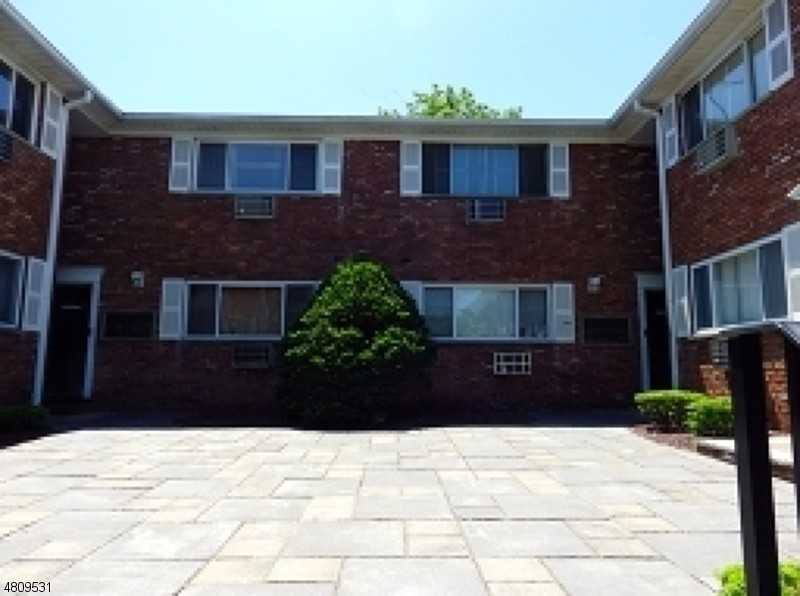 13 N Beverwyck Rd #13 - Photo 2 of 12