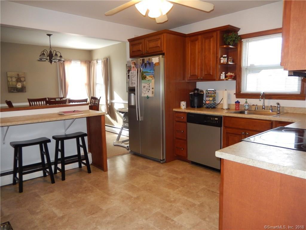 101 Green Manor Rd - Photo 2 of 12