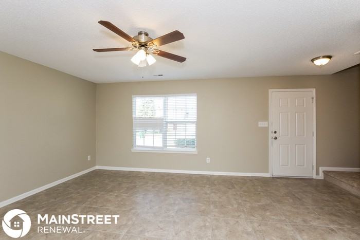 6020 Veckman Ct - Photo 2 of 15