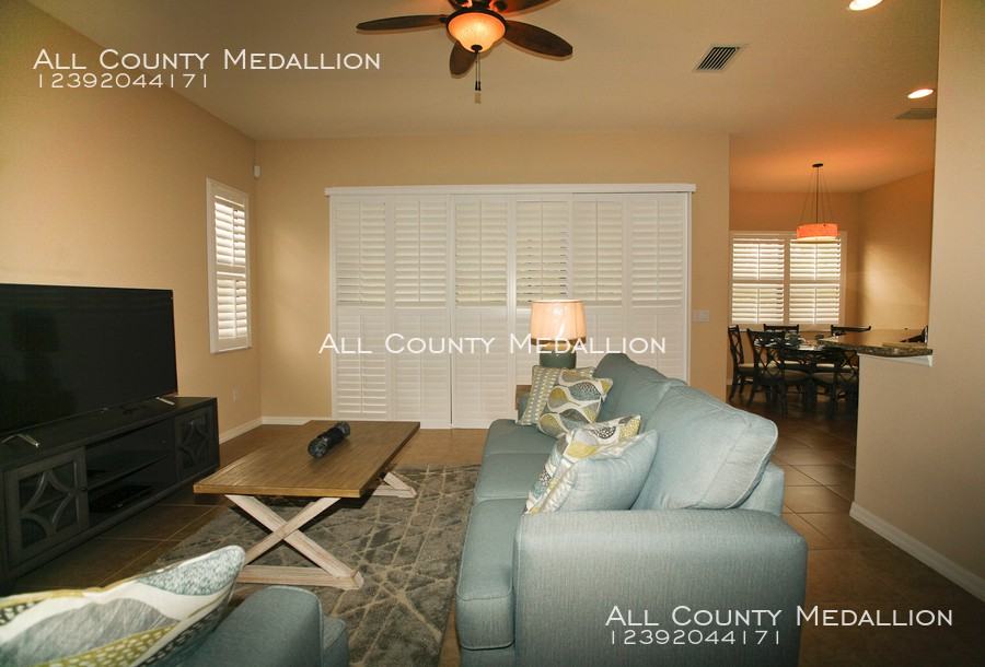 11070 Esteban Dr - Photo 3 of 29