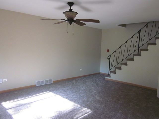 1901 Rosewood Ct #C - Photo 2 of 16