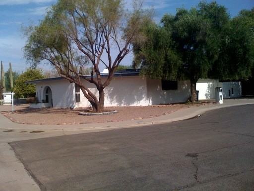 314 E Del Rio Dr - Photo 2 of 8