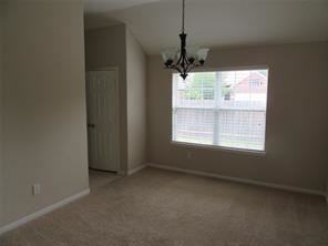 20799 Oakhurst Meadows Dr - Photo 3 of 12