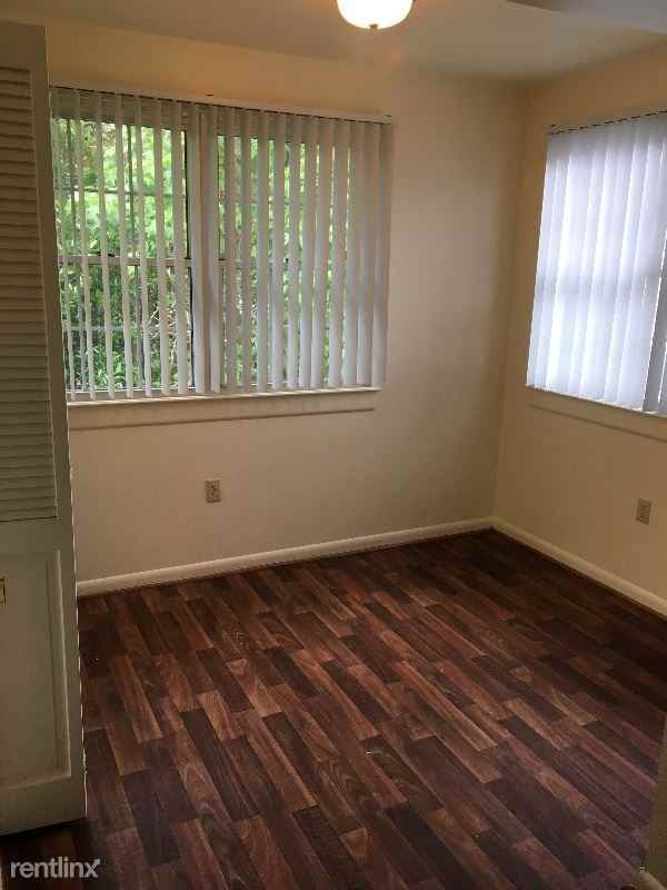 5020 Gunter St - Photo 2 of 15