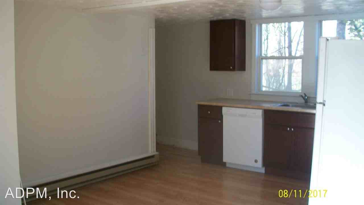 4 Currier St #1 - Photo 2 of 8