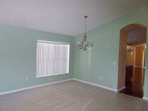 17448 Woodfair Dr - Photo 3 of 14