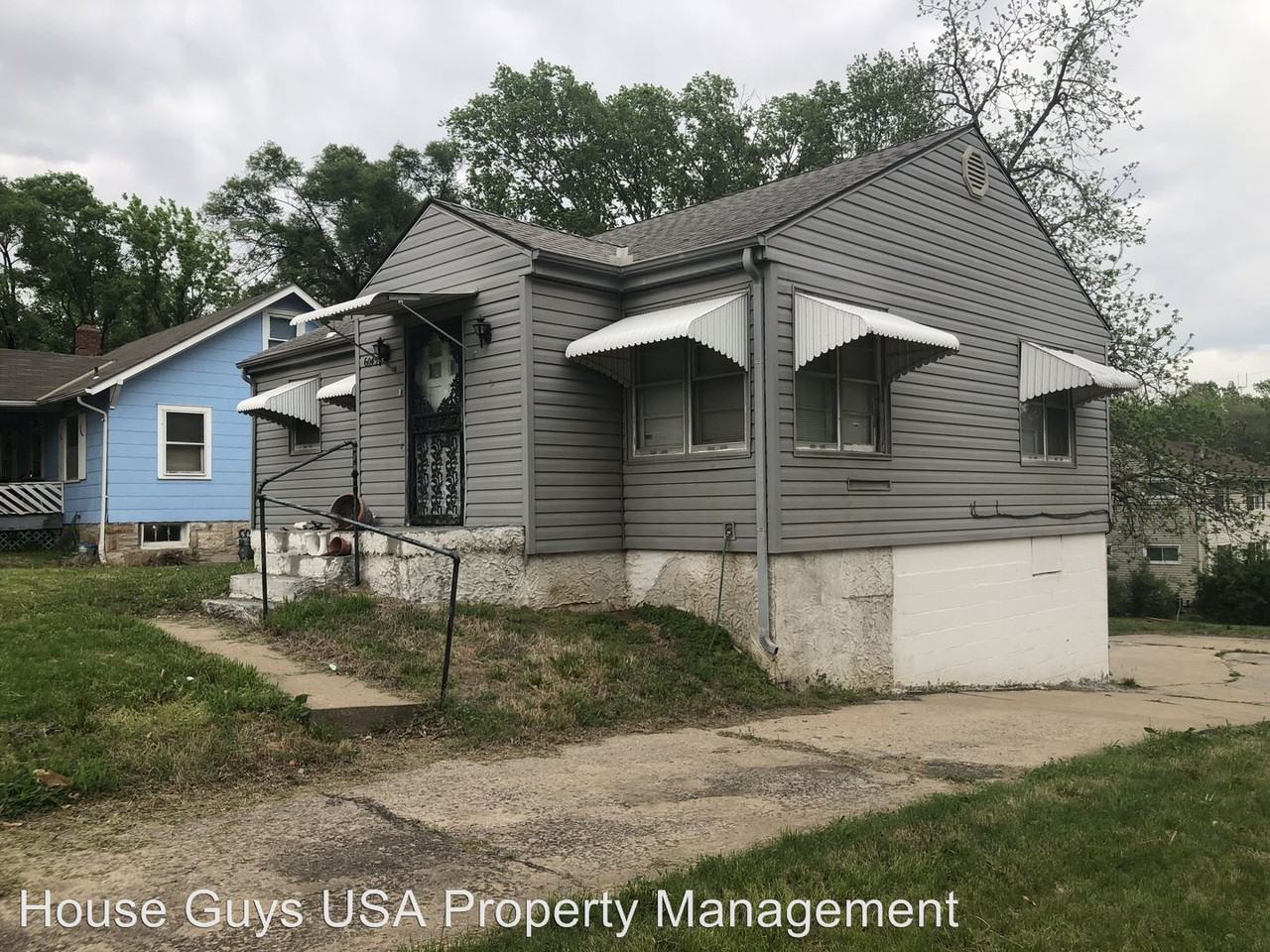 6045 Agnes Ave - Photo 2 of 11