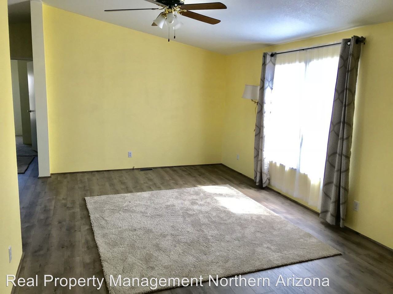 4405 Drake Rd - Photo 2 of 18