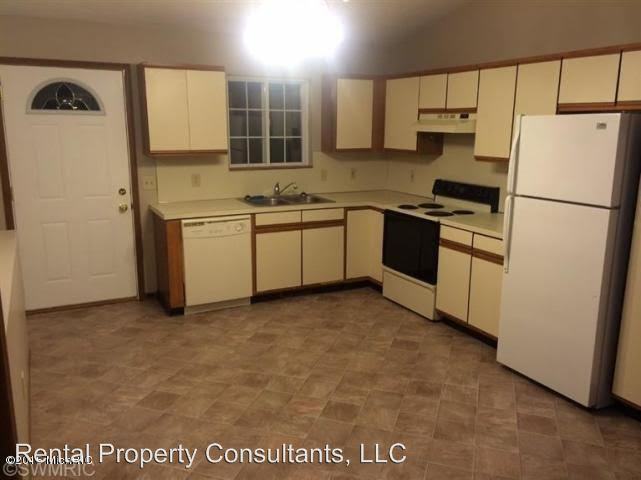 3122 125th Ave - Photo 3 of 8