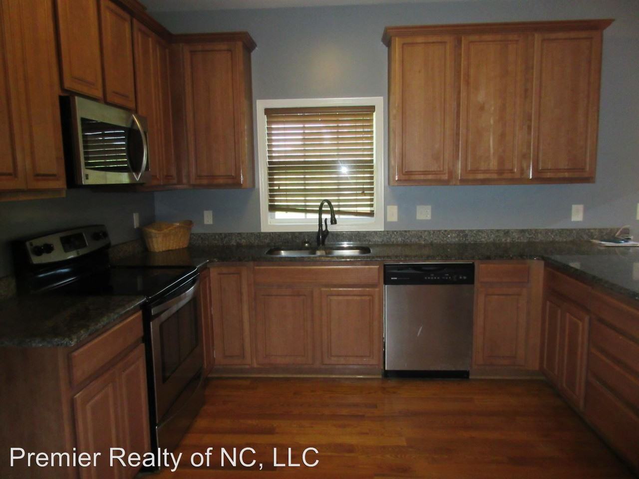 436 Wagner Rd - Photo 2 of 21