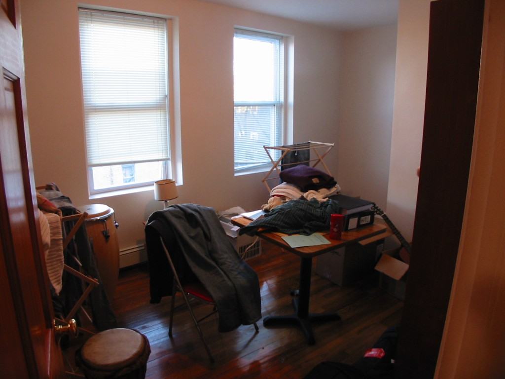 Kelly Road #3R - Photo 4 of 5