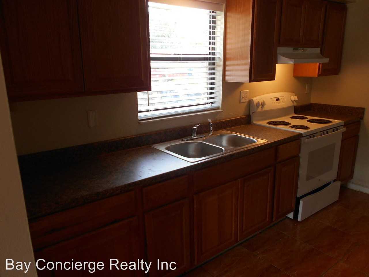 1122 15th Ave NW #A - Photo 3 of 6