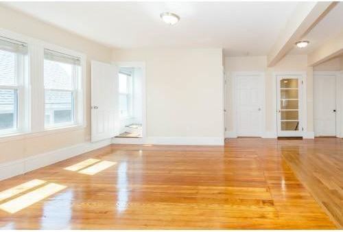 37-39 Falkland St - Photo 2 of 6
