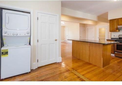 37-39 Falkland St - Photo 3 of 6