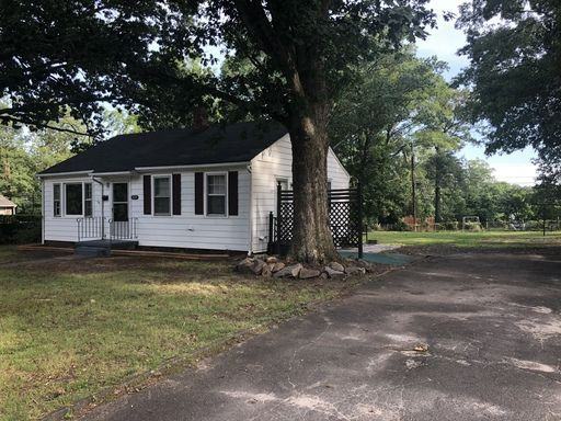 5215 Rockland Rd - Photo 2 of 12