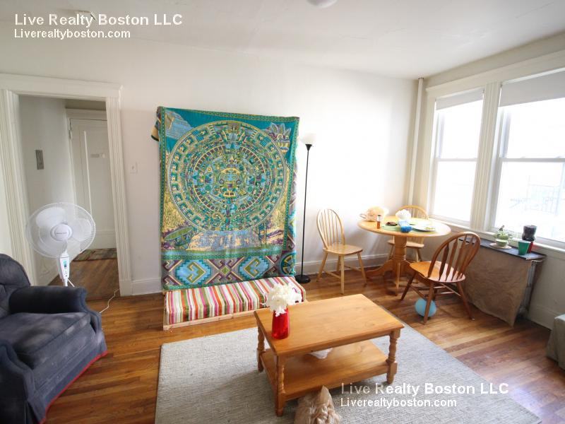 1640 Commonwealth Avenue - Photo 2 of 2