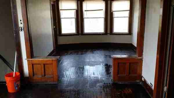 Gratiot And Vandyke - Photo 2 of 3