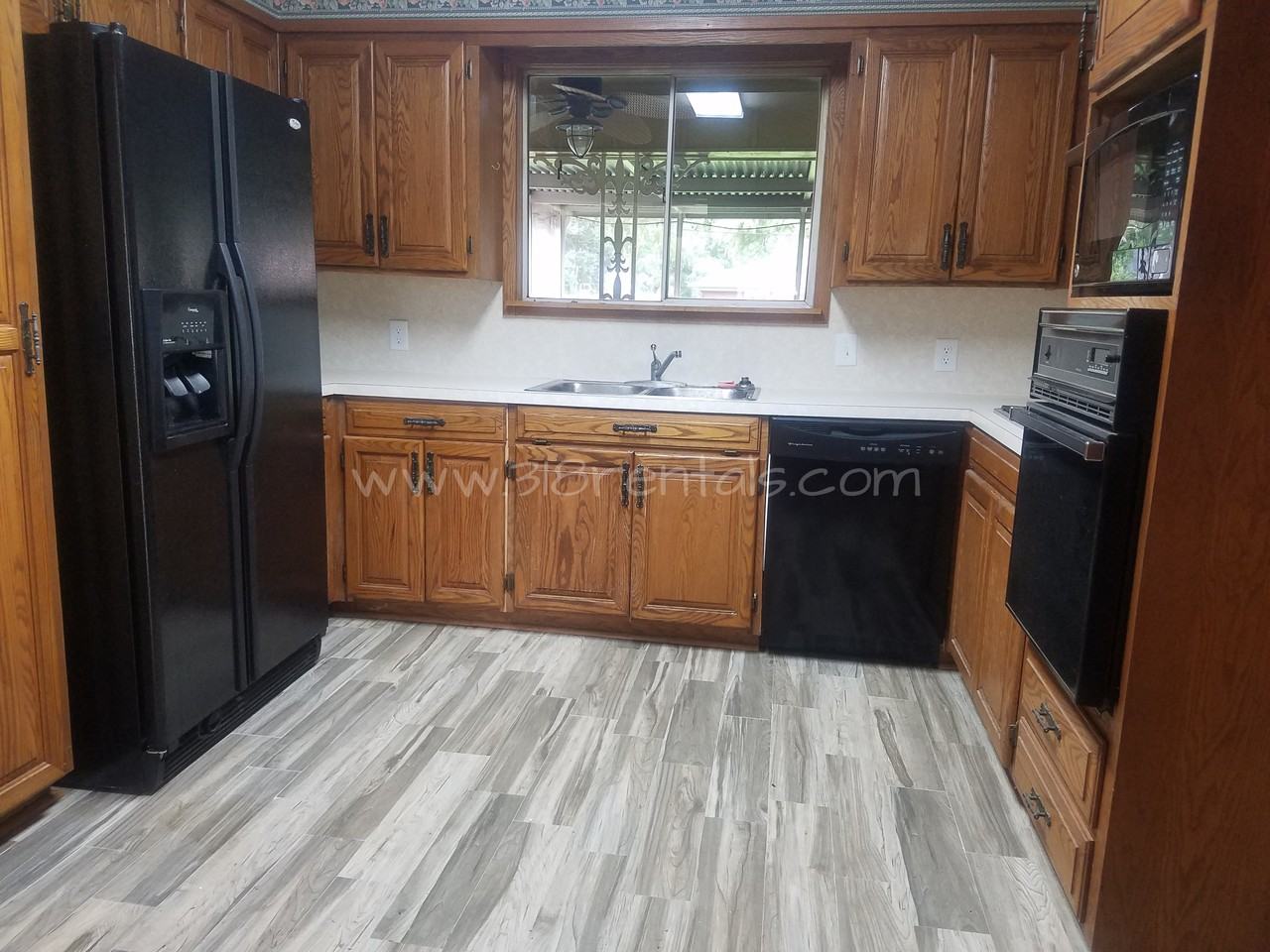 510 East Southfield Road - Photo 3 of 10