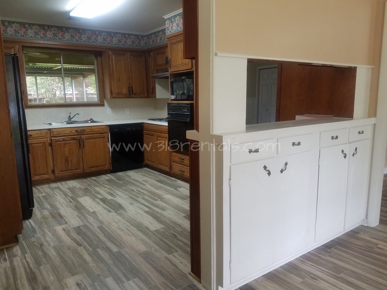 510 East Southfield Road - Photo 4 of 10