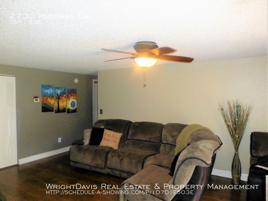 2730 Midtimes Dr - Photo 2 of 14